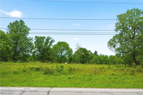 3133 Greenwich Rd, Wadsworth, OH, 44281-9518 | Card Image