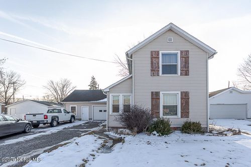 1111 Stevenson St, Napoleon, OH, 43545-1112 | Card Image