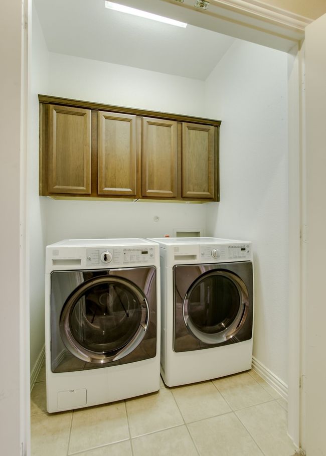 Laundry Room closet room on Floor 3 | Image 29