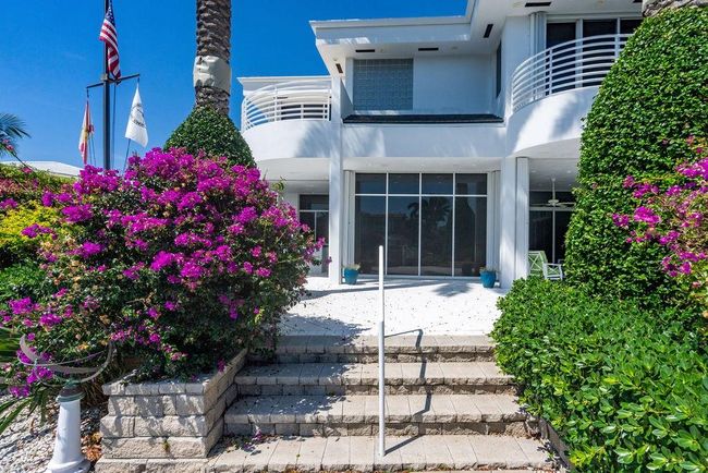 2551 Ne 31 St Ct, House other with 4 bedrooms, 6 bathrooms and null parking in Lighthouse Point FL | Image 89