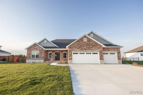 1192 Widgeon Dr, Mascoutah, IL, 62258-2765 | Card Image