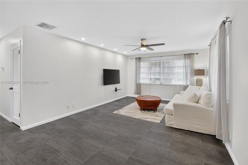 151-10125 42nd Ave S, Boynton Beach, FL, 33436-4215 | Card Image