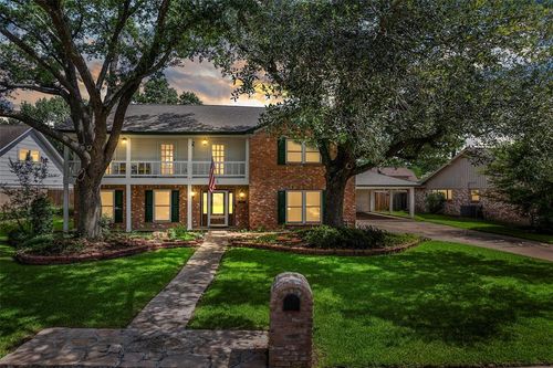 8114 Coolshire Ln, Houston, TX, 77070-4202 | Card Image