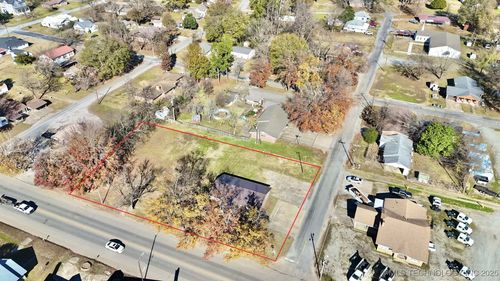 403 W Main St, Stigler, OK, 74462-2331 | Card Image