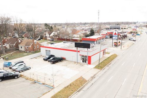 2477 Dix Hwy, Lincoln Park, MI, 48146-2567 | Card Image