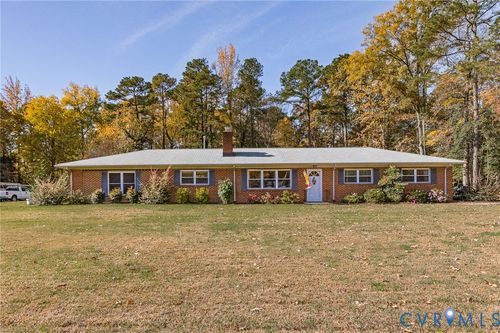 11033 Wychwood Dr, Mechanicsville, VA, 23116-3155 | Card Image