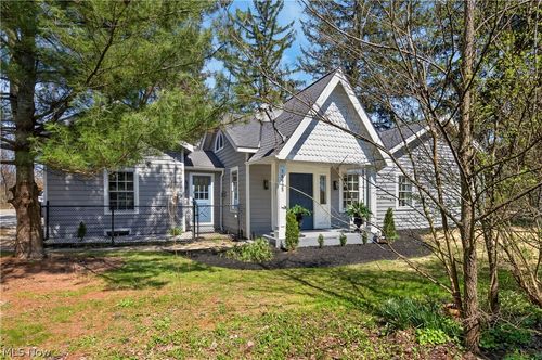 14939 Caves Rd, Novelty, OH, 44072-9511 | Card Image