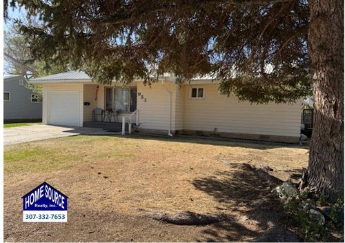 953 Hobson St, Lander, WY, 82520-2031 | Card Image