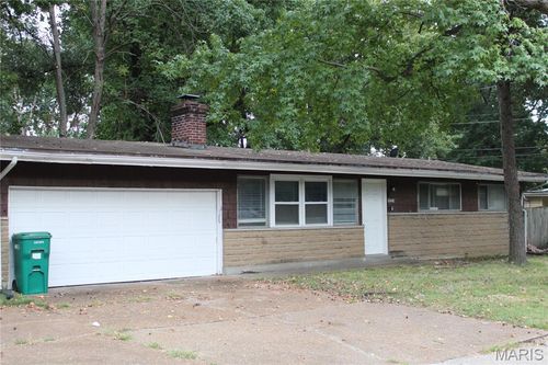 10448 Halls Ferry Rd, Saint Louis, MO, 63136-4450 | Card Image