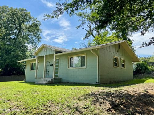 1473 Calhoun St, Macon, GA, 31201-1833 | Card Image