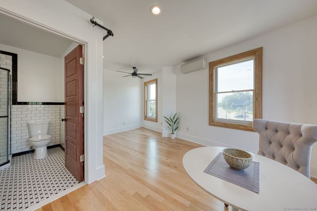 302 - 11 Main St, Home with 1 bedrooms, 1 bathrooms and null parking in Torrington CT | Image 6