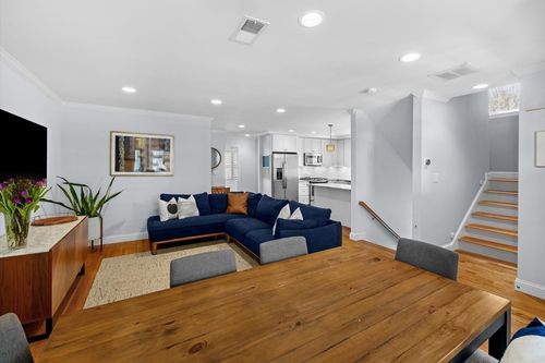 b-40 Catherine, Boston, MA, 02131 | Card Image