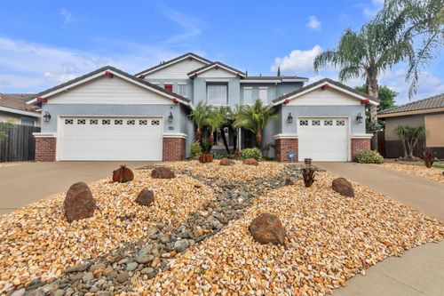 10085 Castle Oaks Court, Sacramento, CA, 95829 | Card Image