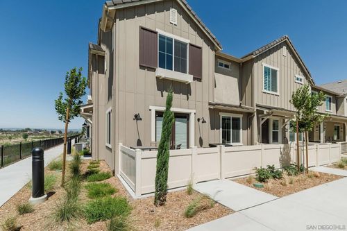 32395 Tannat Dr, Temecula, CA, 92591-0385 | Card Image