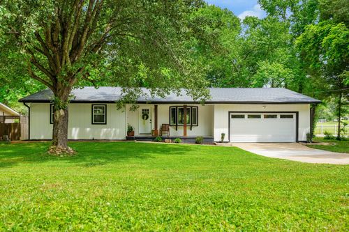7535 Irongate Dr, Hixson, TN, 37343-2442 | Card Image