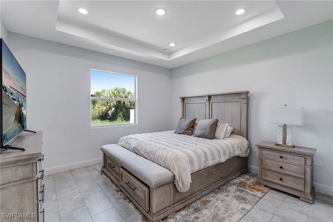 8006 Buttercup Cir, House other with 3 bedrooms, 3 bathrooms and null parking in LABELLE FL | Image 20