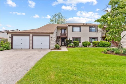 unit-15-30 Sweet Meadows Ct, Narragansett, RI, 02882-3420 | Card Image