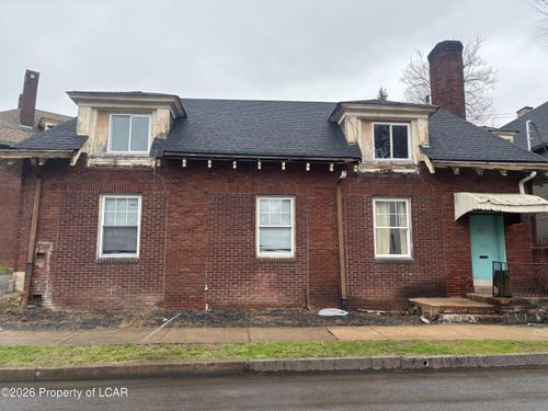 63 Terrace St, Wilkes Barre, PA, 18702-2340 | Card Image