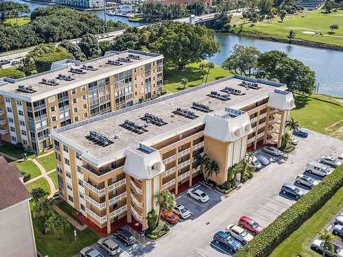 ph03-308 Golfview Rd, North Palm Beach, FL, 33408-3522 | Card Image