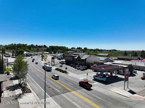 240 E Pine St, Pinedale, WY, 82941-5315 | Card Image