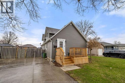 2119 Longfellow Ave, Windsor, ON, N9B3J5 | Card Image