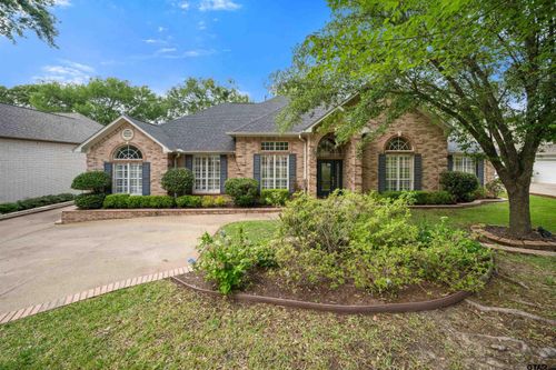1701 Royal Oak Dr, Tyler, TX, 75703-5841 | Card Image