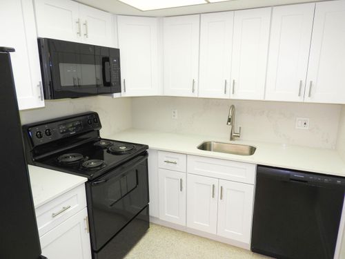 3-1232 Cabana Rd, Riviera Beach, FL, 33404-3897 | Card Image