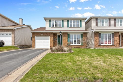 40 Brockington Cres, Nepean, ON, K2G4K2 | Card Image