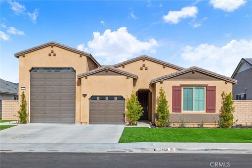 32659 Ascot Hill Cir, Wildomar, CA, 92595-7771 | Card Image
