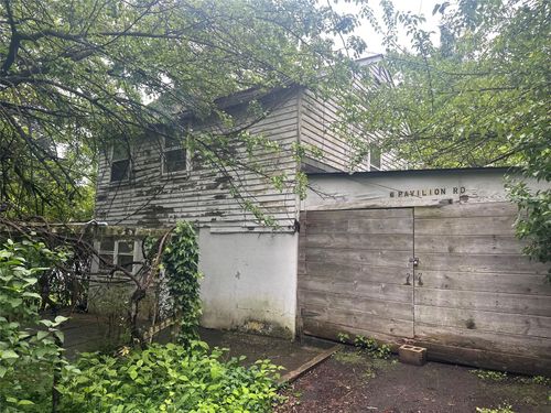 6 Pavilion Rd, Suffern, NY, 10901-4605 | Card Image