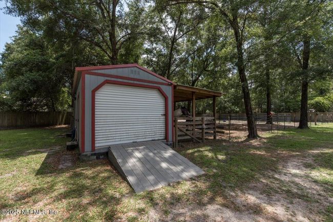 Barn/ Tack Room and Horse Stalls. | Image 52