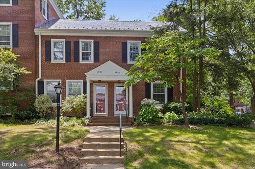 2990 S Columbus St, ARLINGTON, VA, 22206-1404 | Card Image