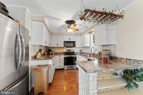 116 Kent Point Rd, Stevensville, MD, 21666-3962 | Card Image