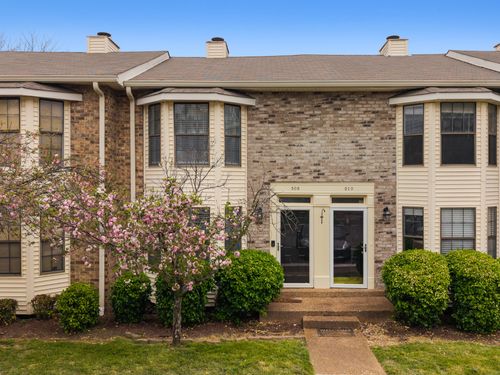 508 Thomas Jefferson Cir, Madison, TN, 37115-2162 | Card Image