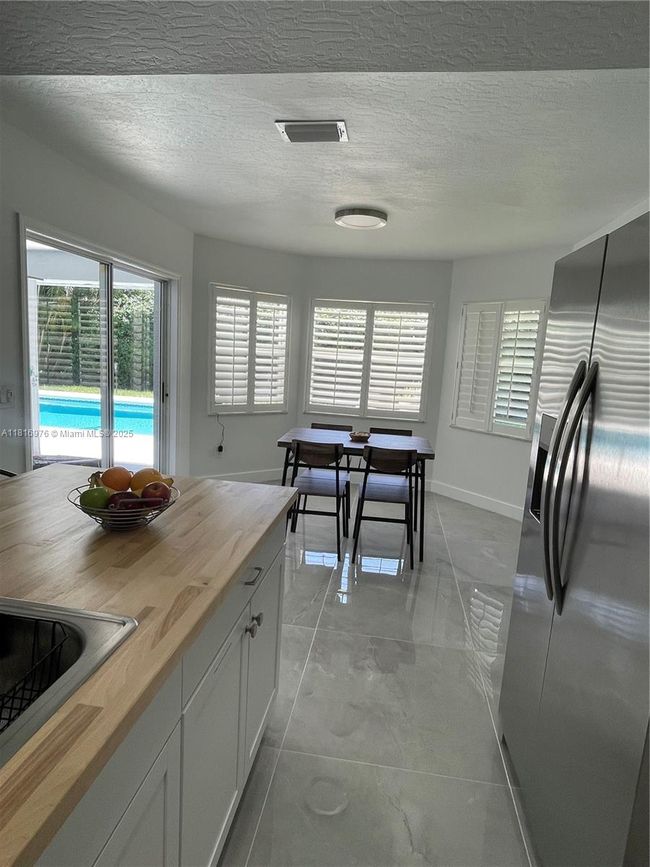 107 Paddock St, House other with 3 bedrooms, 2 bathrooms and null parking in Sebastian FL | Image 23