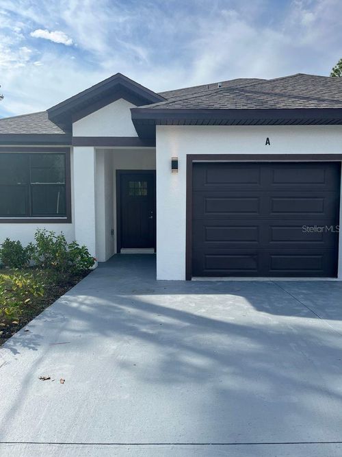 8 Bunker View Pl, Palm Coast, FL, 32137-9445 | Card Image