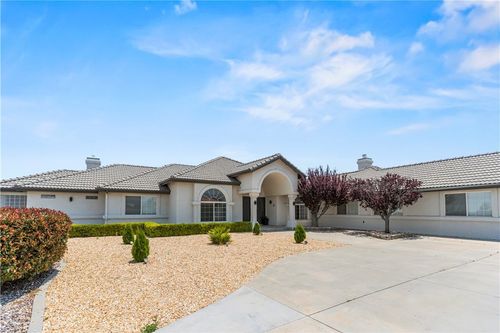 10131 Jenny St, Oak Hills, CA, 92344-0709 | Card Image