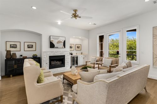 3633 Oak Lawn Ave, Dallas, TX, 75219-4311 | Card Image