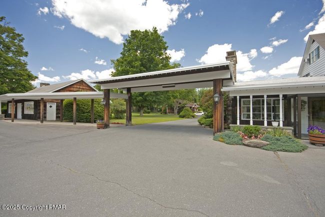 cresco-crescent-lodge-and-country-inn-im | Image 5
