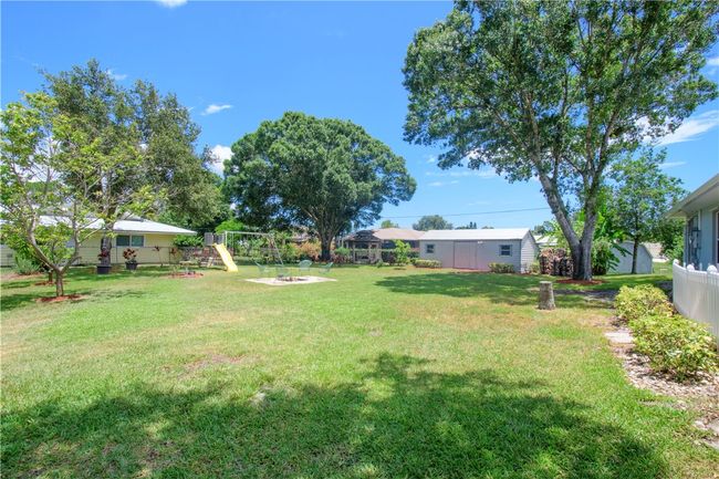 1018 Persian Ln, House other with 4 bedrooms, 2 bathrooms and null parking in Sebastian FL | Image 19