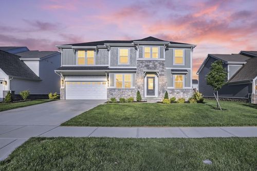 6076 Honey Farm Way, Grove City, OH, 43123-3594 | Card Image