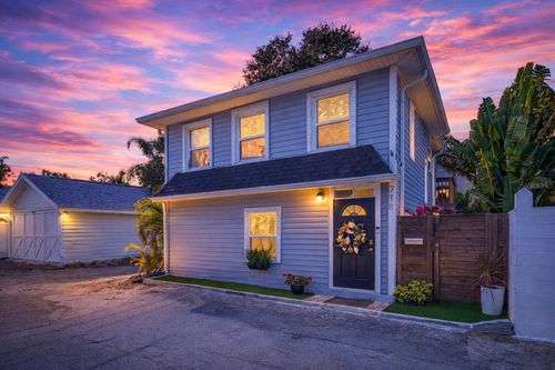 718 26th Ave N, ST PETERSBURG, FL, 33704-2712 | Card Image