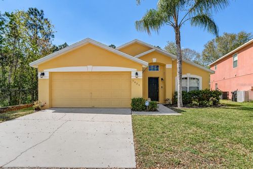 1025 Sandy Ridge Dr, DAVENPORT, FL, 33896-3035 | Card Image