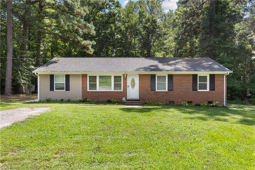 9217 S Quay Rd, Suffolk, VA, 23437-9408 | Card Image