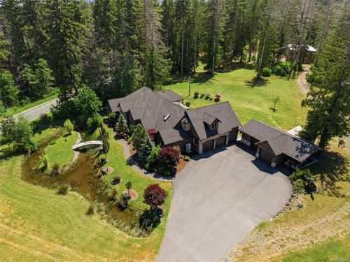 990 View Rd, Qualicum Beach, BC, V9K1N3 | Card Image