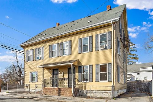 1-4 Sutherland St, Lowell, MA, 01850-1229 | Card Image