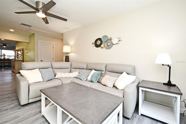 938 S Bumby Ave, House other with 4 bedrooms, 3 bathrooms and null parking in ORLANDO FL | Image 24