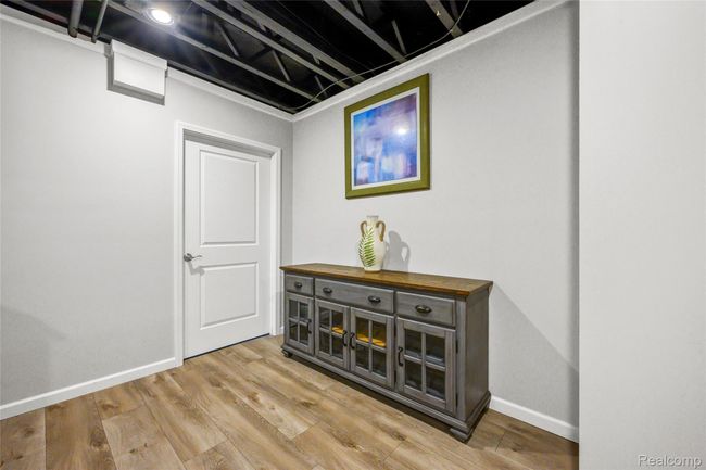 Finished Basement | Image 47