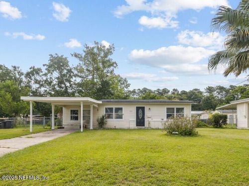 7403 Roslyn Rd, Jacksonville, FL, 32244-4733 | Card Image
