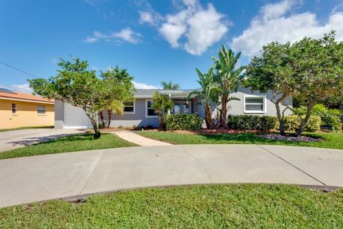 4165 13th Ln Ne, ST PETERSBURG, FL, 33703-5303 | Card Image